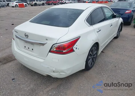 2015 Nissan Altima 2.5 S from USA, damaged, VIN 1N4AL3AP1FC454764